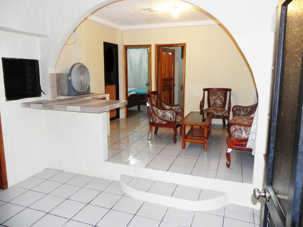 Hotel Galapagos Paradise 阿约拉港 外观 照片