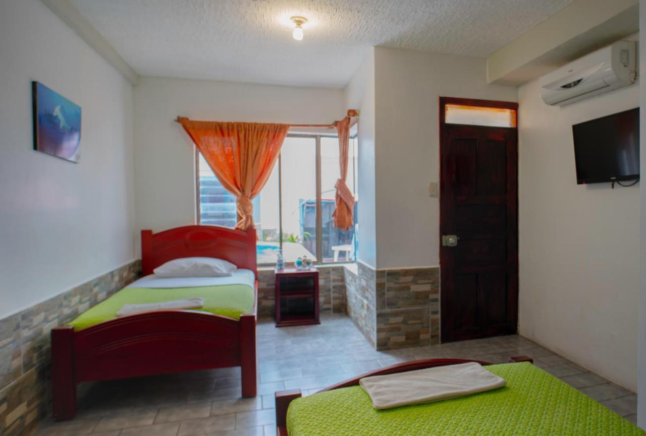 Hotel Galapagos Paradise 阿约拉港 外观 照片